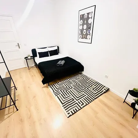 Vandrarhem Luxury In Lisbon, Perfect For Tourists *