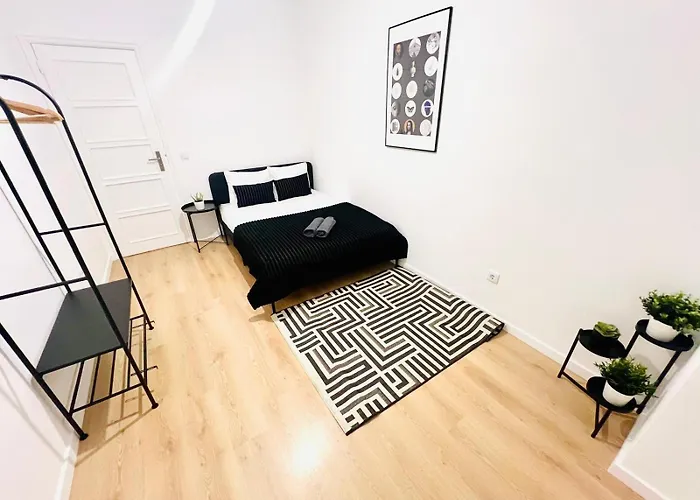Hostel Luxury In Lisbon, Perfect For Tourists *
