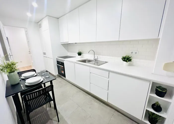 Luxury In Lisbon, Perfect For Tourists Hostel *