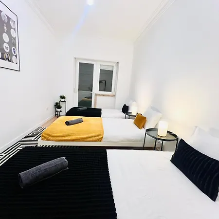 Хостел Luxury In Lisbon, Perfect For Tourists