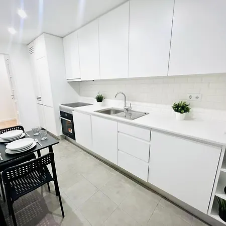 Luxury In Lisbon, Perfect For Tourists Hostal *