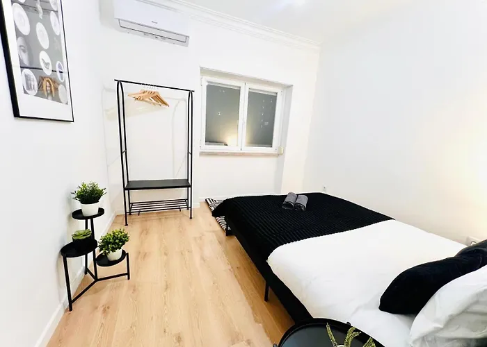 Luxury In Lisbon, Perfect For Tourists 호스텔 *