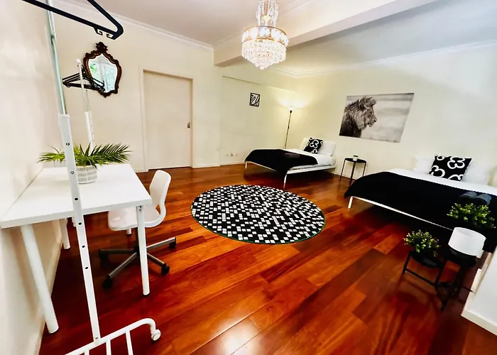 호스텔 Luxury In Lisbon, Perfect For Tourists *